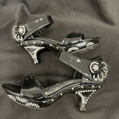 Girls size 10 Fabulous Dress Party Black Patten Shoes Bling 