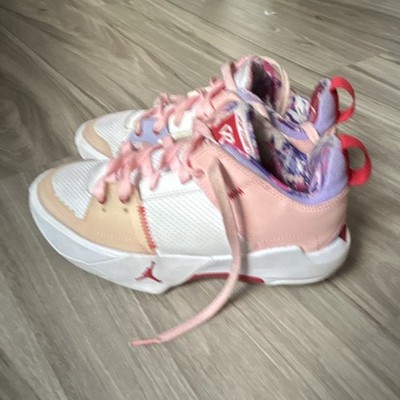Jordan Low Top Lace-Up Athletic Sneakers Pink White Purple Floral Lining