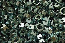 (100) Slotted Hex Castle Nuts 5/8-18 Fine Thread Zinc Plated