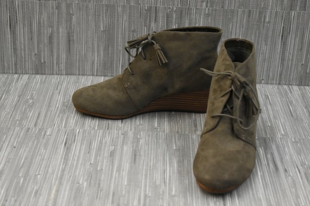 dakota wedge bootie