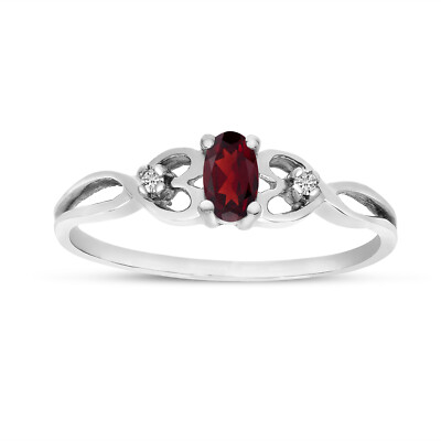 Ring 14 Karat Weißgold ovaler Granat und Diamant