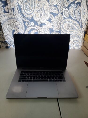 Apple MacBook Pro 15" Core i7 A1707 Laptop für Ersatzteile oder Reparatur #2