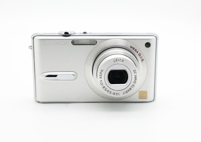 Panasonic LUMIX DMC-FX9 Compact Digital Camera Tested Excellent 