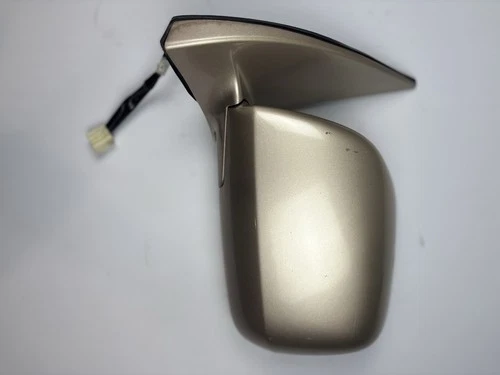 2001-2007 Toyota Highlander Driver Left power mirror Vintage Gold