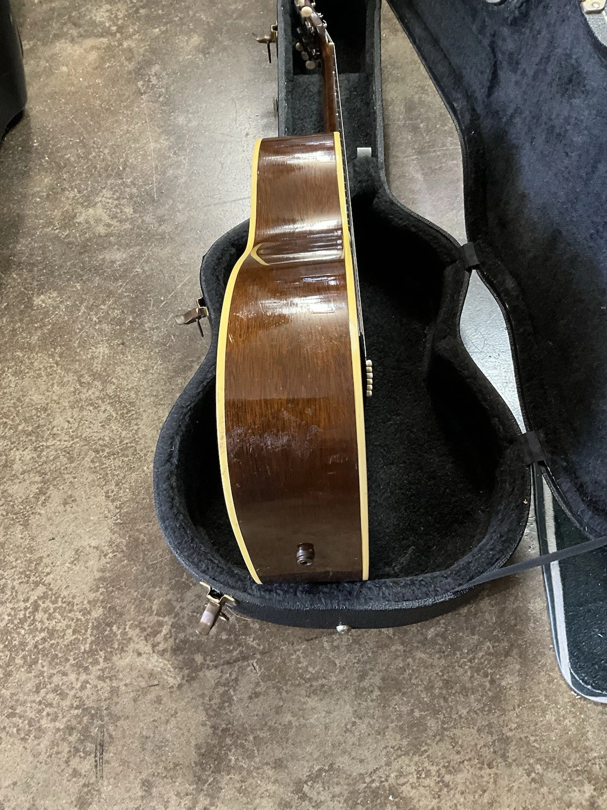 Picture 11 of 24