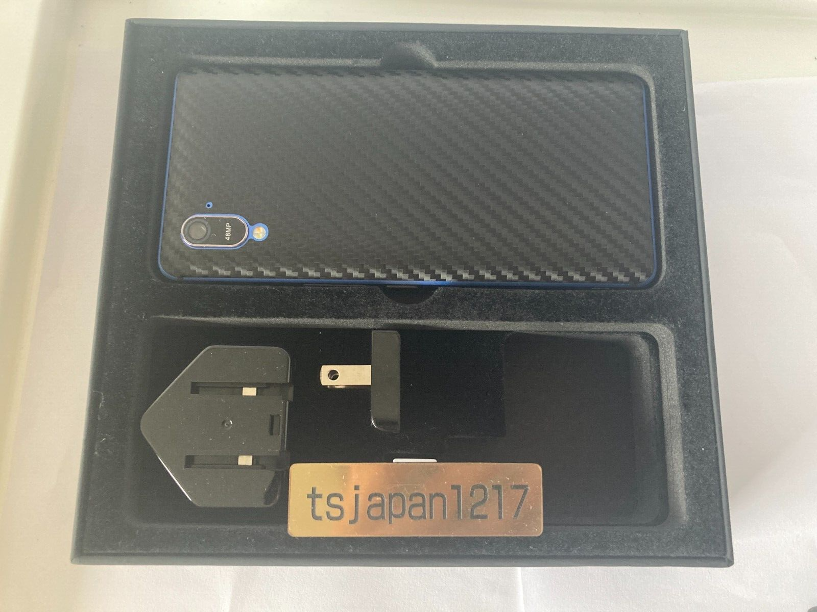 Picture 4 of 12