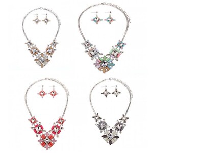JCUK Jewellery Connection UK Halskette und Ohrring Set Geometrisch Quadrat Stein Set