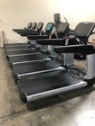 Life Fitness Discover™ SE3 Treadmill New Style