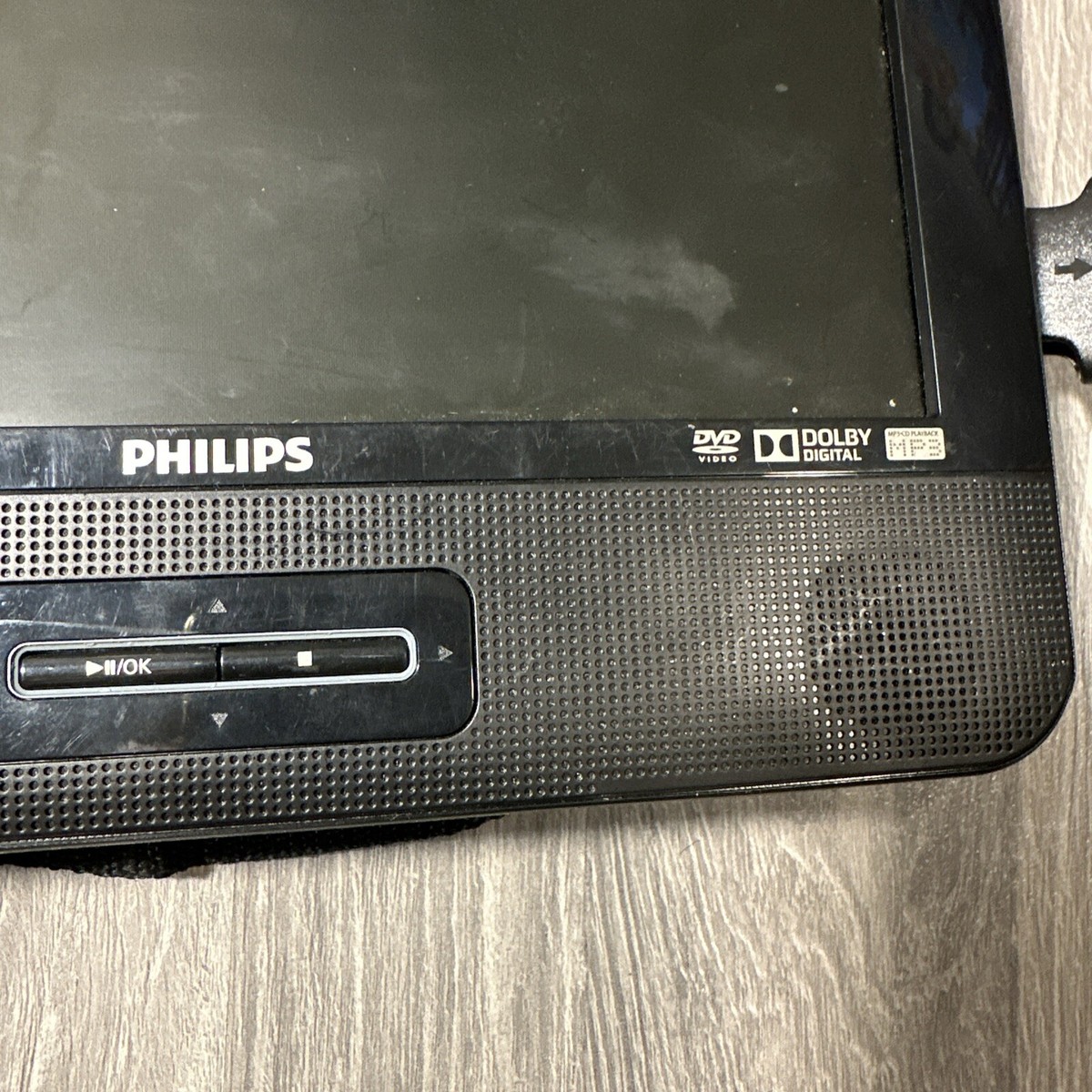 フィリップス philips PD9000/37 アメリカ版 リージョンコード1 フィリップス philips ポータブルDVDプレイヤー PD9000/37