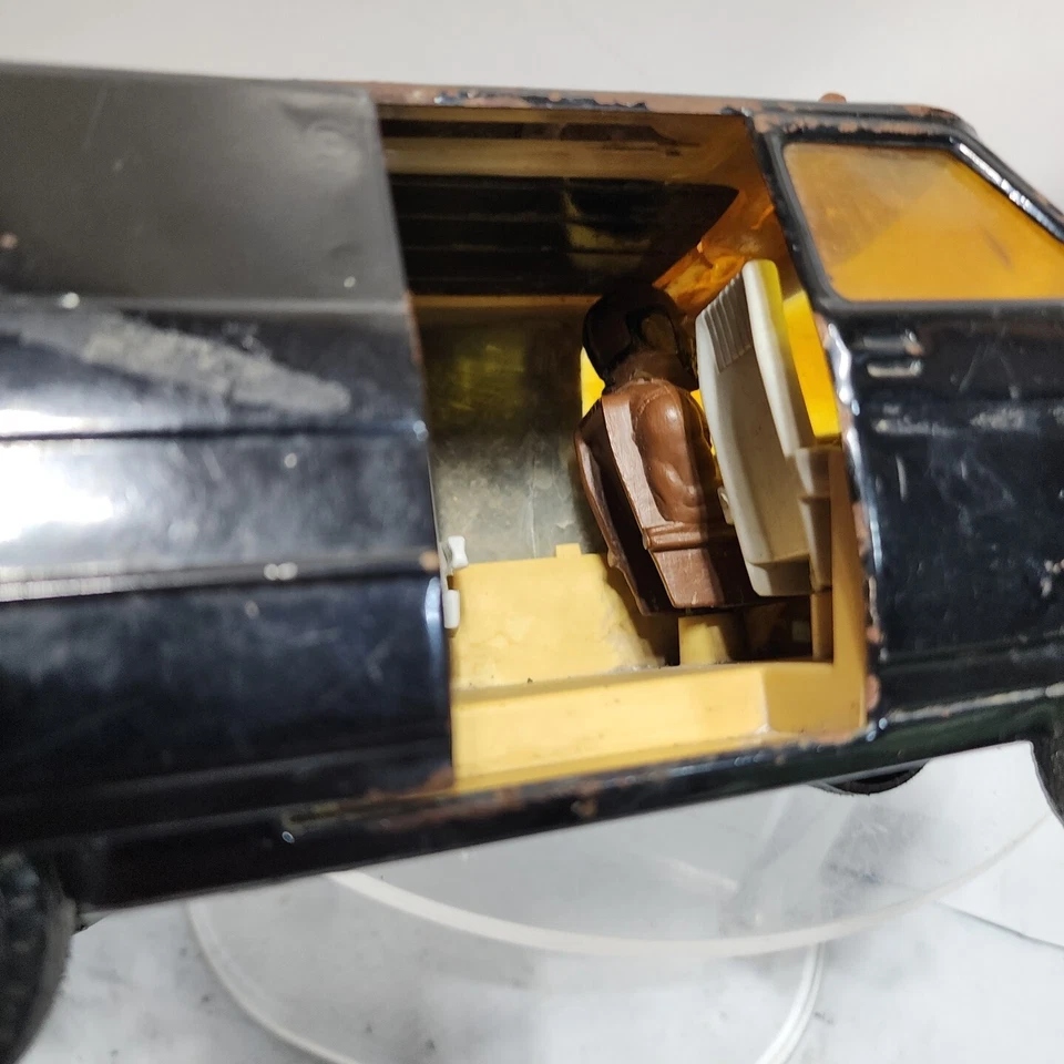 1983 A-TEAM Van ERTL Mr T Driver Seat Vintage 1:18 Scale Metal Sliding Door 11" - Image 4 of 4
