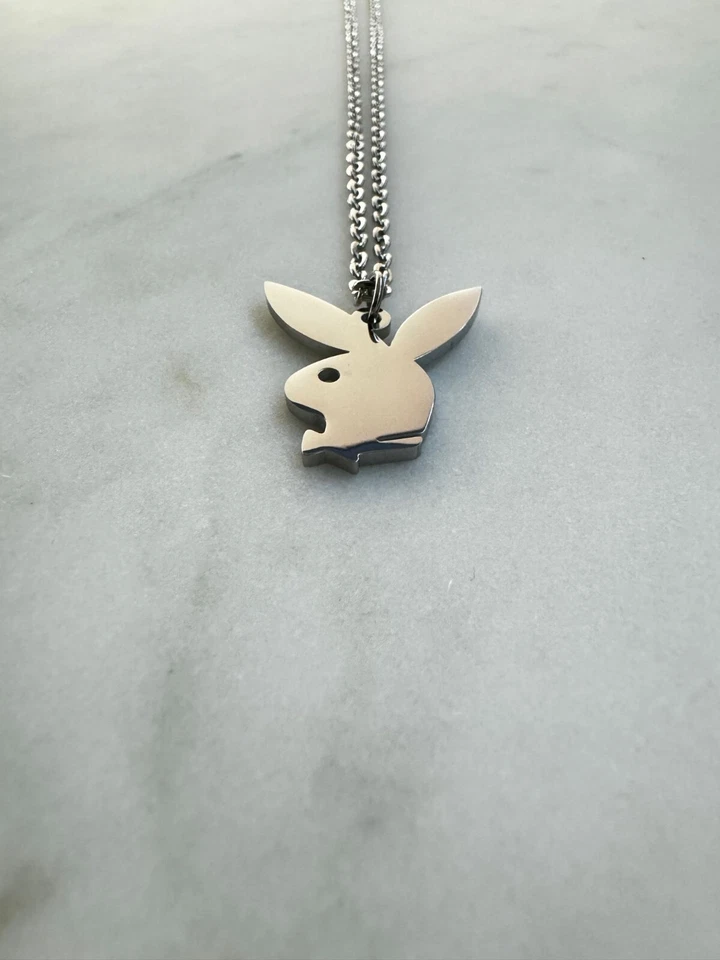 Collar Playboy - Collar de Plata - Delicado Collar - Unisex - Regalo para Ella Foto 4 de 4