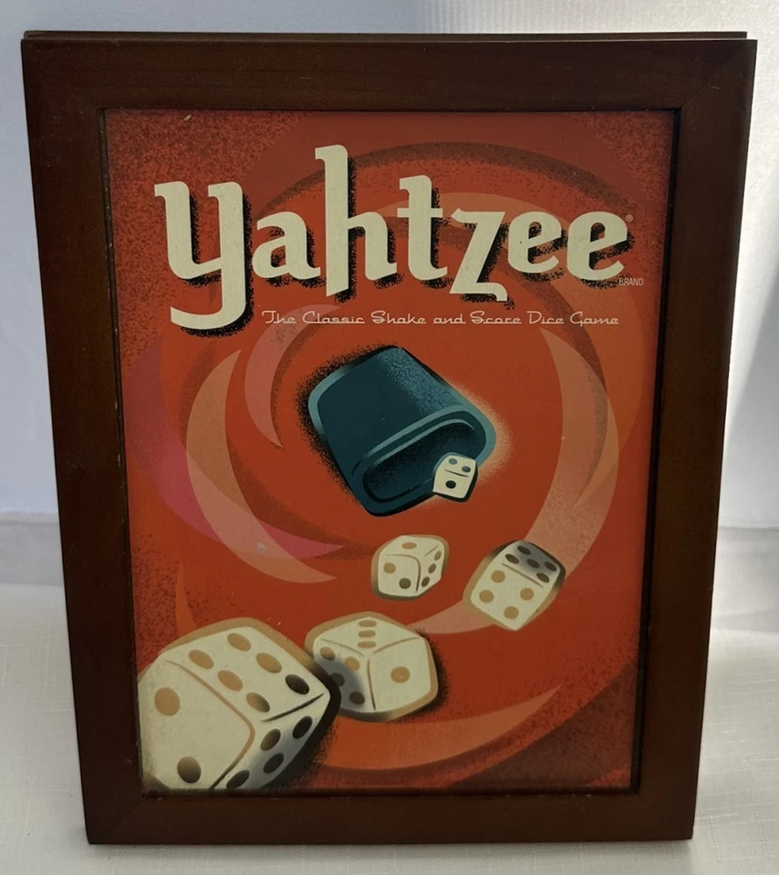 2005 Yahtzee Bookshelf Edition Wood Bookshelf Game by Hasbro Complete Great Cond - Image 4 of 4
