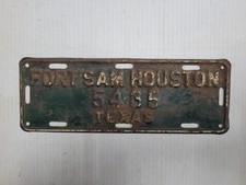 1940s Fort Sam Houston Texas  MILITARY  Topper License Plate Tag