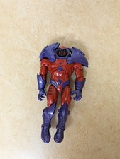 Marvel Legends X-Men Onslaught BAF  Red Skull  8  Action Figure Complete