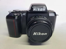 Nikon N6006 AF SLR Film Camera w/ Nikon AF Nikkor 1:1.8 50mm Lens
