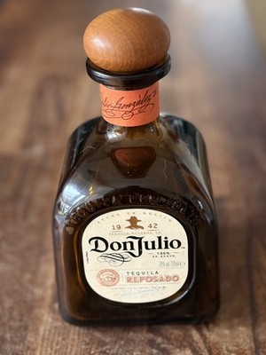Don Julio Reposado Tequila Leerflasche 700ml