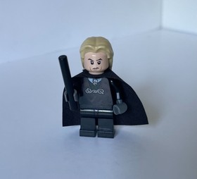 Lego Harry Potter Freeing Dobby 4736 - Complete Minifigures + Instructions