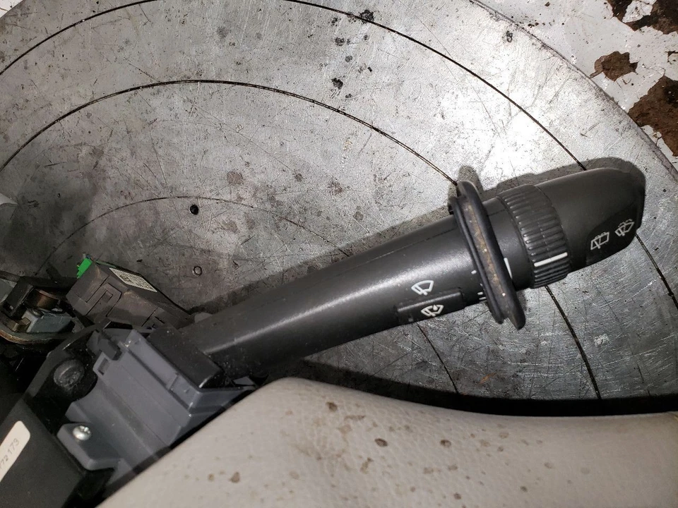 Columna de dirección cambio de piso a través de VIN 469939 se adapta 06-08 VOLVO XC90 136469 Foto 2 de 4