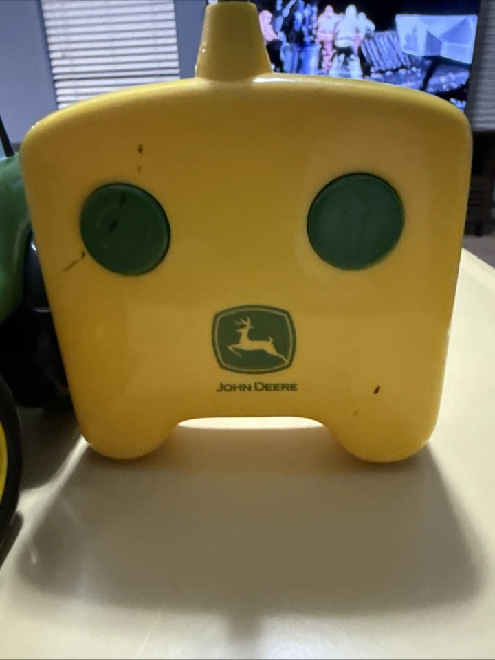 Tomy John Deere Johnny Tractor Remote Control Vehicle RC Toddler Tested Works! - Image 4 of 4