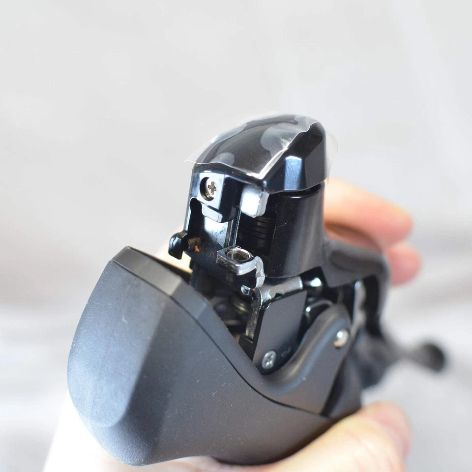 NEW Shimano 105 R7000 ST-R7000 LEFT/FRONT 2 Speed Double Shifter Black - Image 3 of 4