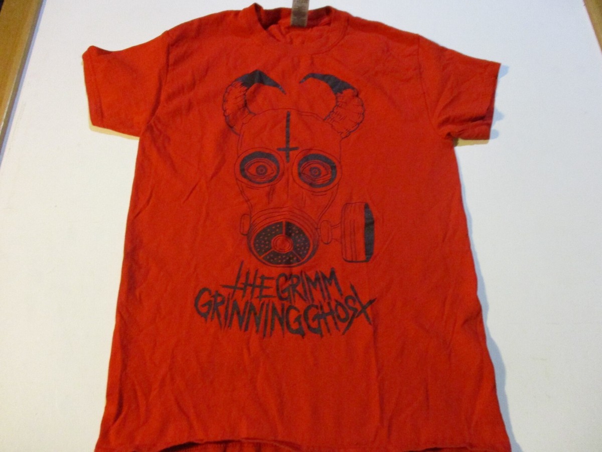 THE GRIMM GRINNING GHOST DEVIL WEARING GAS MASK T-SHIRT SMALL RARE