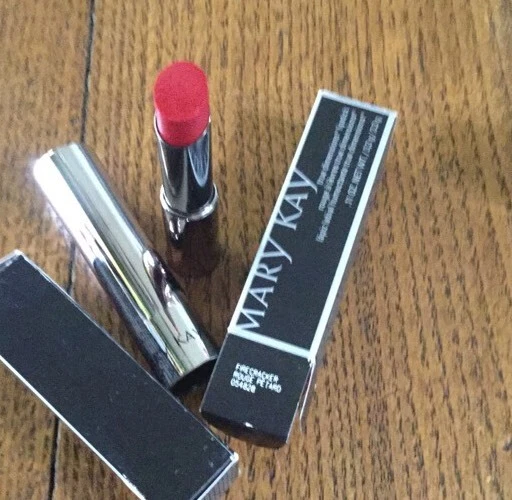 Mary Kay True Dimension, Semi Matte/ Shine Lipstick U Pick color FRESH Read BNIB - Image 4 of 4