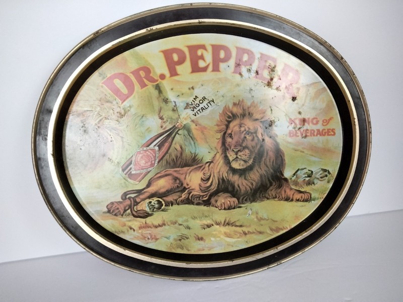 Vintage Dr. Pepper  King of Beverages Serving Tray 14.5 x 11.5" 1979