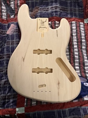 Warmoth Jazz Bass body