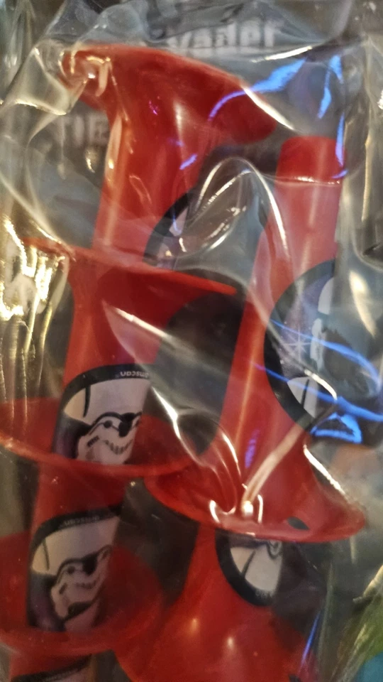 Nuevo Lote Favores Fiesta Cumpleaños Disney Guerra de las Galaxias-Vela Telón de Fondo y 4 paquetes de 48 piezas Foto 4 de 4