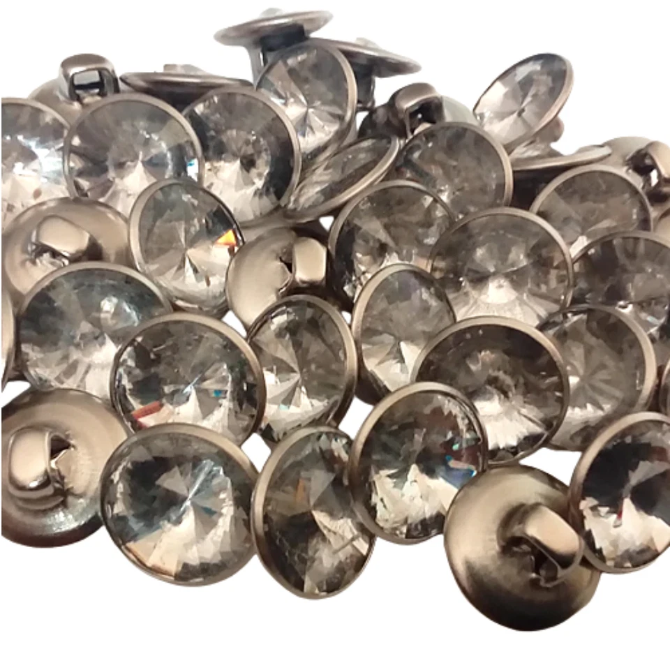 Diamante Crystal Glass Buttons Back 20 mm Upholstery Headboard Sofa Chair Sofas. - Image 2 of 4