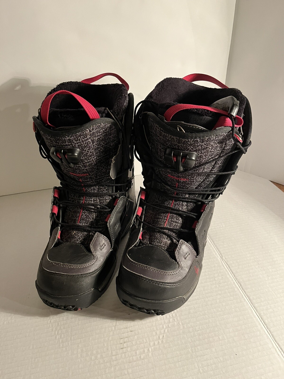 Stivali da snowboard da donna Salomon Ivy taglia 7 5 neri e rosa