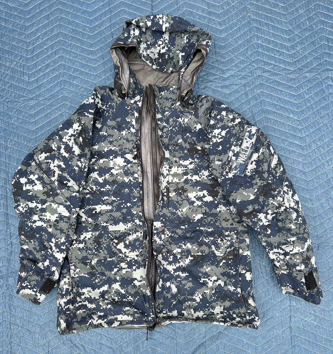 USN Navy Unisex Working Uniform NWU Type I Blue Gore-Tex Parka