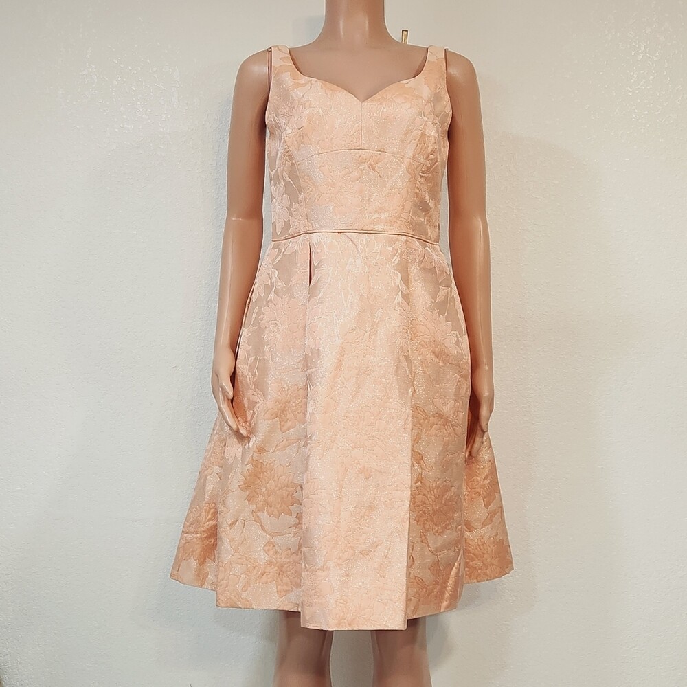 Maggy London Mum Jacquard Fit And Flare Metallic Dress With Pockets Coral  Size 8