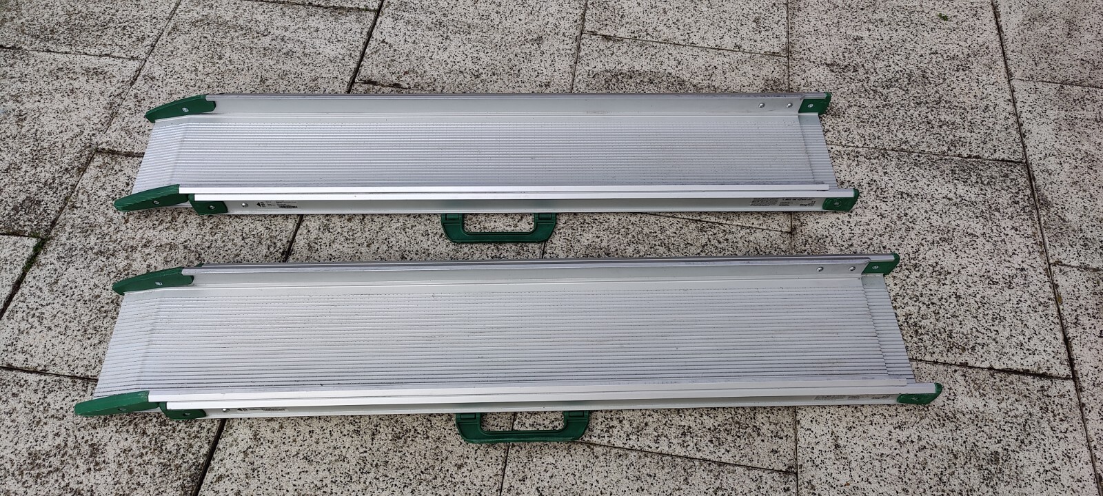 Rollstuhlrampen 2 m ausziehbar - Stepless Guldmann
