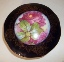 Porcelaine de saxe covered dish blue floral gold deutschland porcelain 1547 