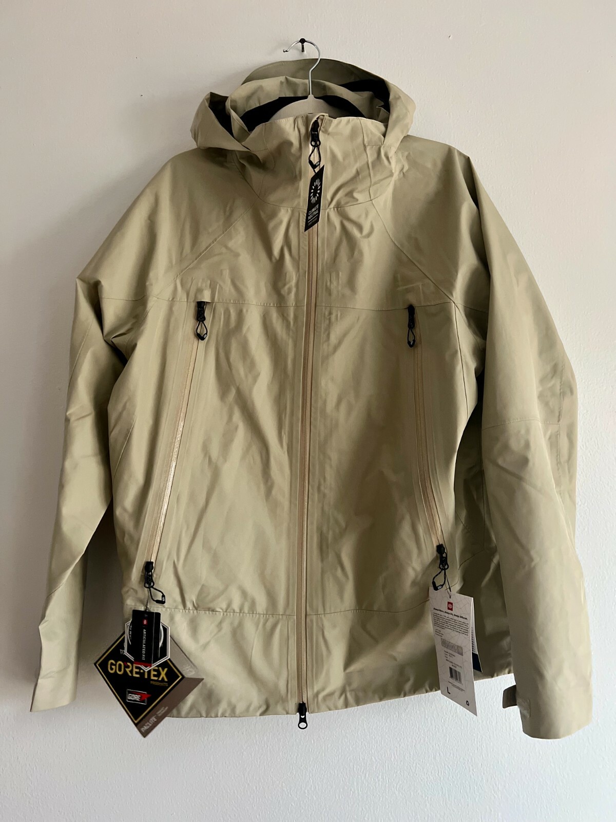 NEW 686 MEN'S GORE-TEX PACLITE 