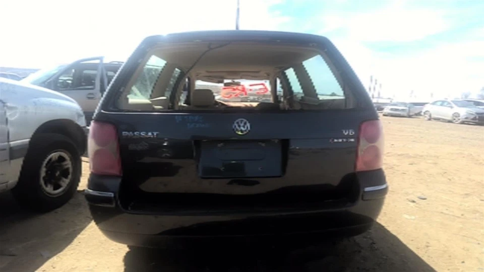 Eje de transmisión delantero izquierdo usado se adapta a: Volkswagen Passat 2003 eje delantero 2,8 L AW Foto 2 de 4