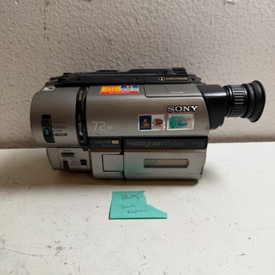 Sony Handycam Vision CCD-TRV65 72x Digital Zoom Video Hi8