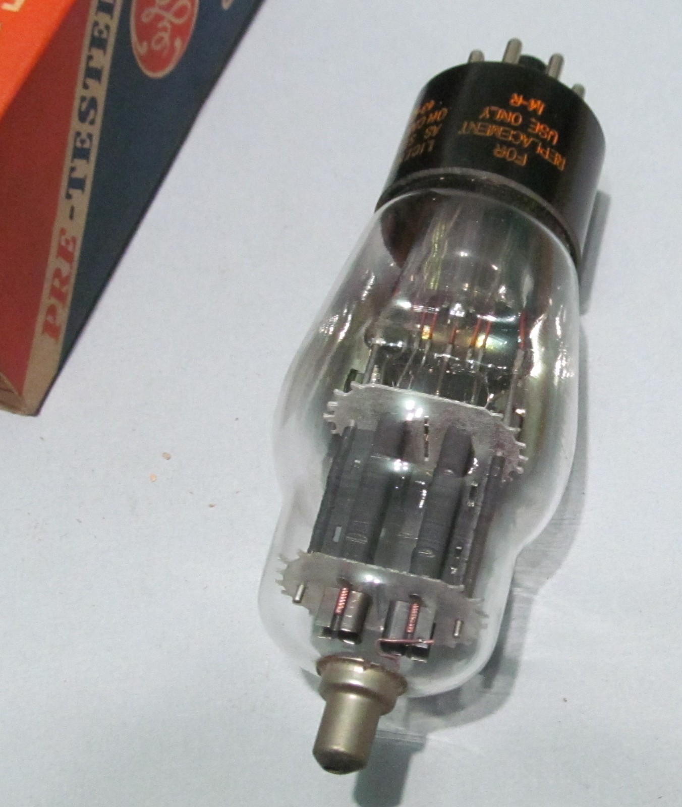 GE 6F8G TWIN TRIODE - NOS/NIB - TESTED - 1943 DATE - ORIGINAL BOX