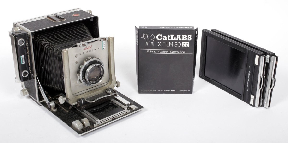 リンホフ Linhof SUPER TECHNIKA Linhof Super Technika III 6x7 Camera w/ LINHOF 180mm F5.5