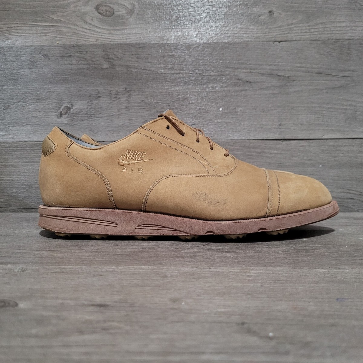 Vintage Nike air golf shoes Found a pair of mint condition vintage Nike golf shoes in a  main image 2
