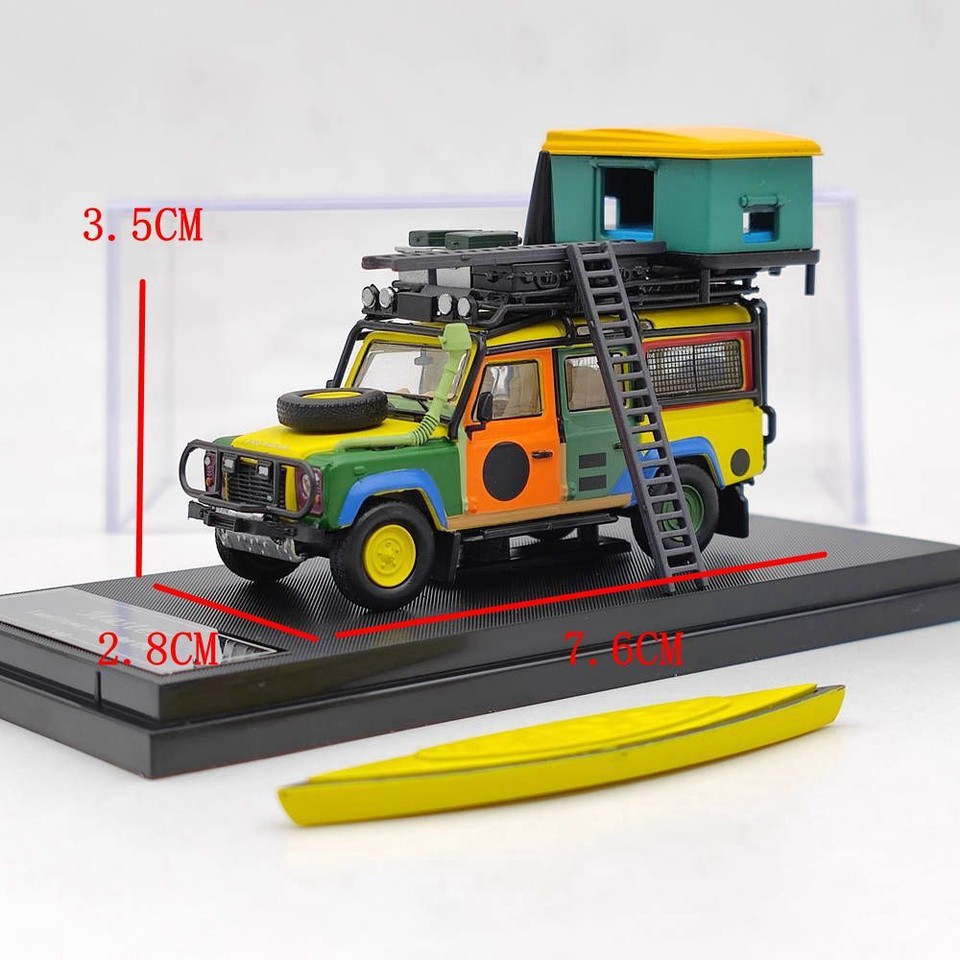 Miniature Land Rover Defender 110 1:64 - Master - Gulf Racing - Gris 2024