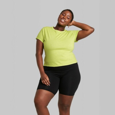 Women's Short Sleeve Slim Fit T-Shirt 