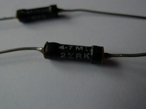 Resistor Welwyn C22 Panclimatic Carbon on Ceramic 0.5W - Picture 158 of 172