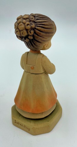 Vintage Sarah Kay Anri Club Holzskulptur: Mädchen hält blaue Blume Italien mit Box - Bild 5 von 23