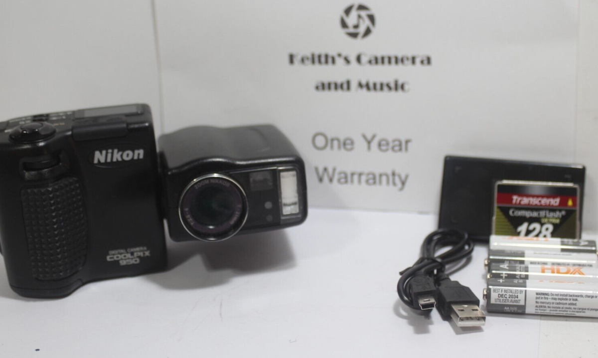 1yrWarranty Nikon Coolpix 950 Digital Camera 2.11MP Japan + Card +