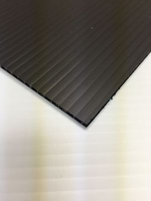 Coroplast 10mm 24'' x 18'' (2 Pack) Black Corrugated Plastic Sheets Horizontal