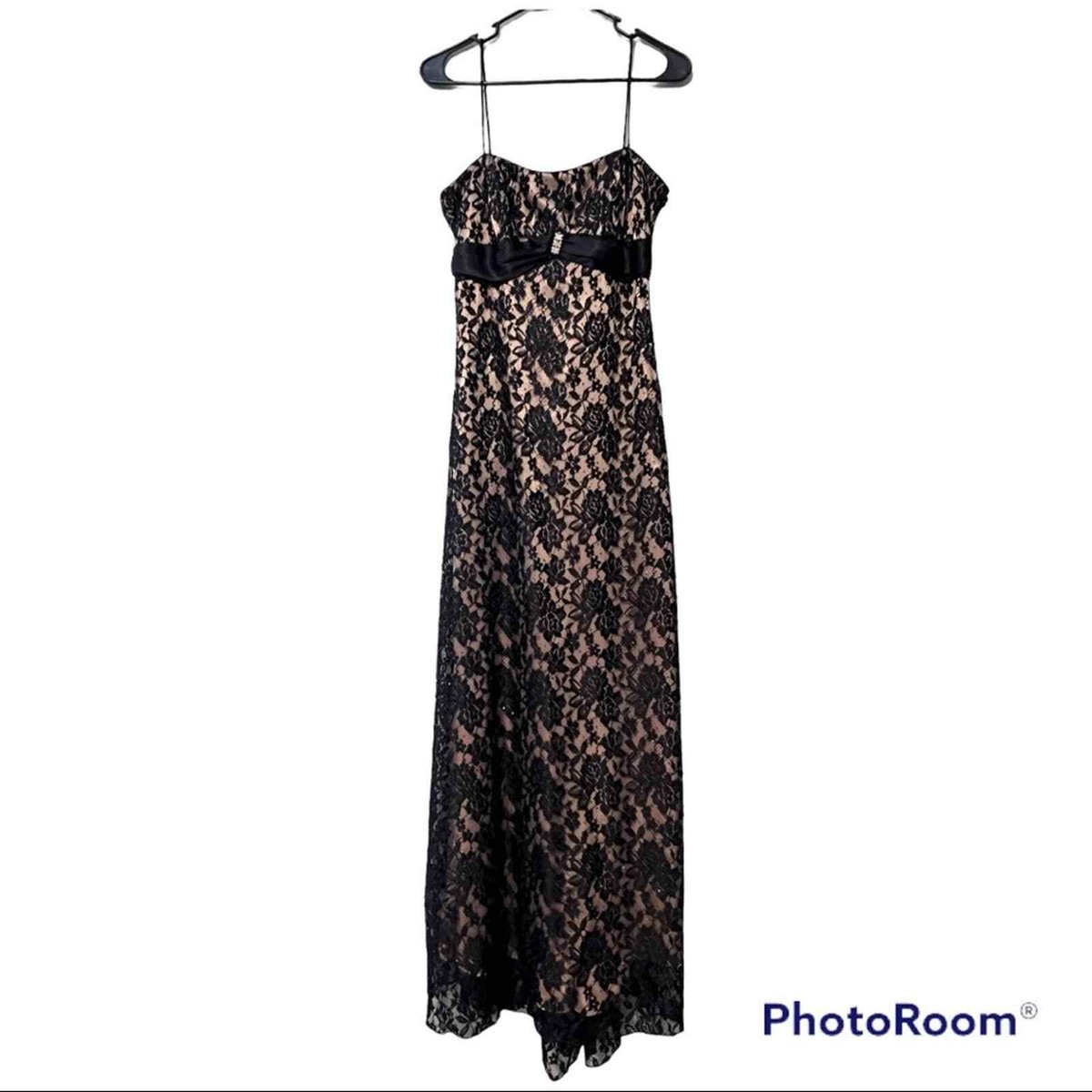 white midi lace dress Cap Sleeve Lace Midi Dress In Ivory Nude