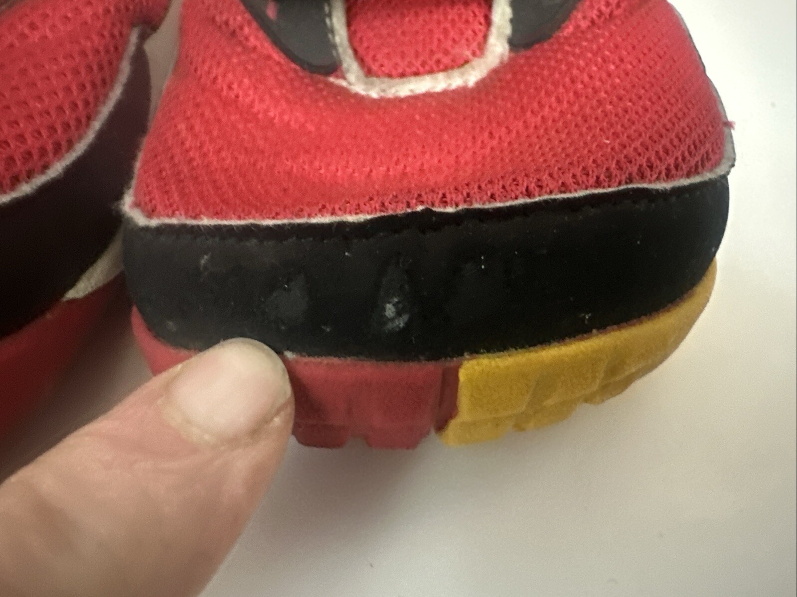 Scarpe da corsa Merrell True Red per bambini misura 5 5 J95917 S3