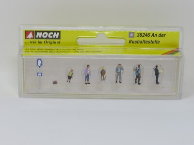 Noch N 36246 City Bus Stop Scene Passenger Figures Model Trains Scenery